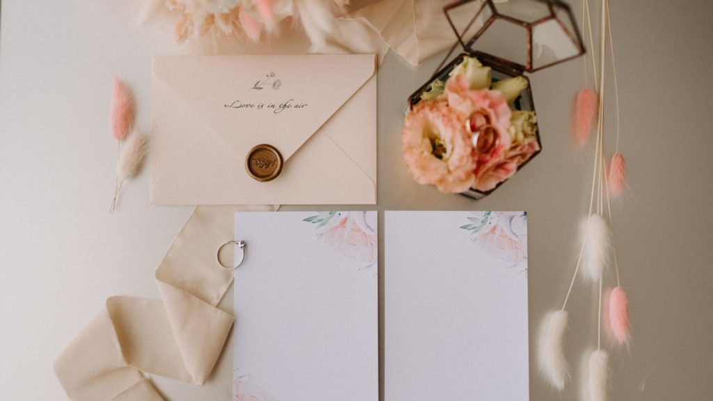 discover-5-stunning-wedding-invitation-ideas